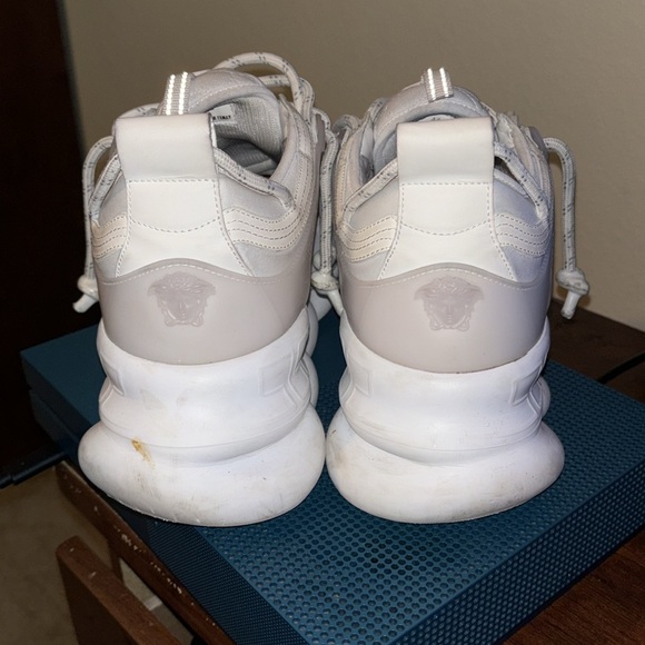 Versace Chain Reaction 'White' - Picture 9 of 17